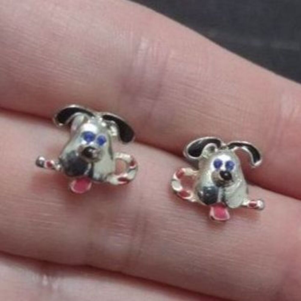 Silver tone puppy dog holiday earrings